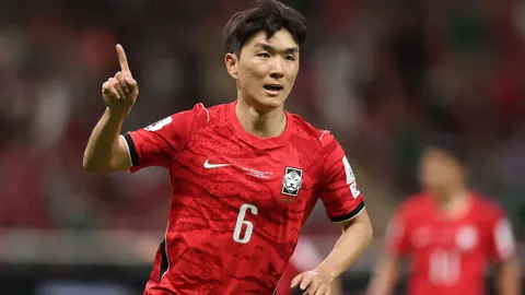 拉什福德神级护球马雷斯卡回忆3年前相似事件，道歉成谜
